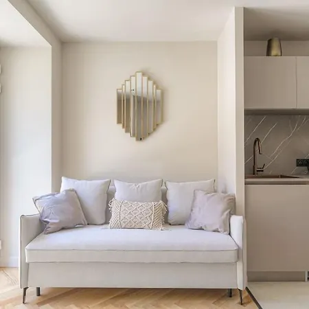 With Sleeping Area For 4, Saint-didier Apartman Saint-Didier-au-Mont-d'Or