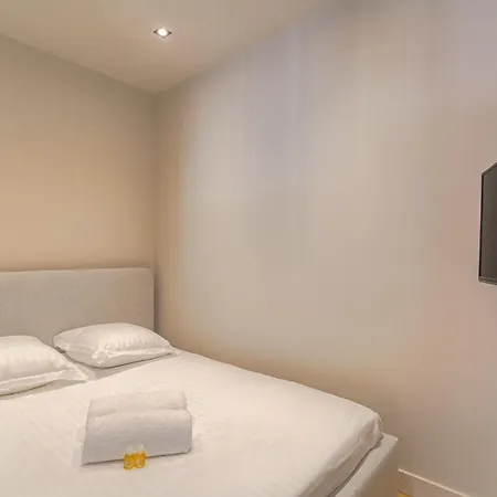 With Sleeping Area For 4, Saint-didier Apartamento *